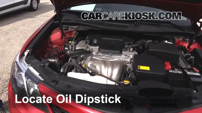 2013 Toyota Camry SE 2.5L 4 Cyl. Oil Check Oil Level